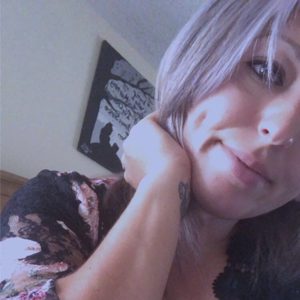 Meet your Posher, Alejandra